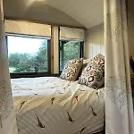 Shepherds Hut, Eco, Log Burner Hot Tub Ny Moors 샬레 *